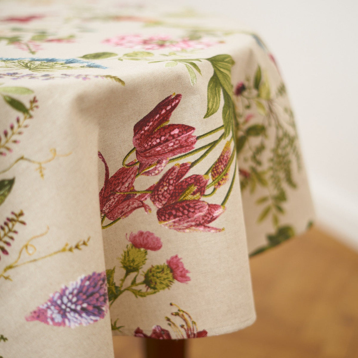 Round Floral Tablecloth - Botanico